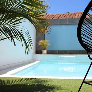  Villa Allureh Emblematic